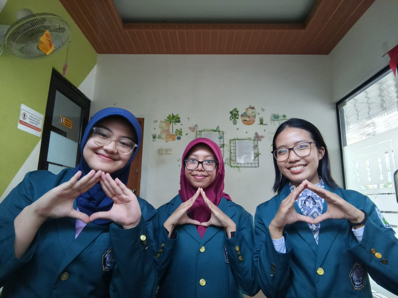Biotechnology UNDIP Students Win 1st Place in National Essay Competition S3BIOL 2025